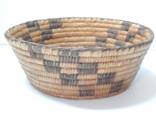 ANTIQUE VINTAGE PIMA INDIAN BASKET - ARIZONA - CLEAN + NICE - c.1920-20 picture