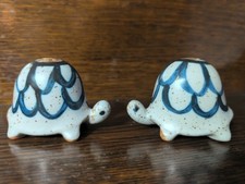 Vintage COUNTERPOINT Made in Japan Stoneware Turtle Salt & Pepper Shakers*Read picture