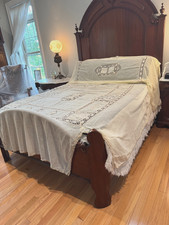 Antique Ecru/Ivory French Tambour Lace Bed Cover, Full Bed with Pillow Cover picture