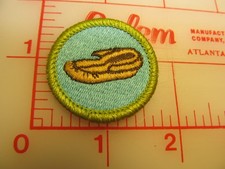 Scout stuff backed LEATHERWORK merit badge emblem patch (yZ) picture
