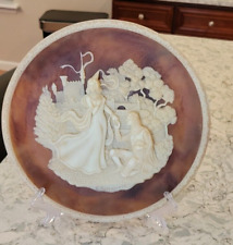 New 1981 Lancelot and Guinevere Carl Romanelli Incolay Limited Collectors Plate picture