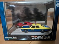 Greenlight Hot Pursuit 1/64 Age14+ picture