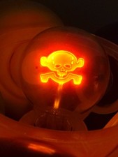 Vintage LightGraphix Image Illuminator Skull & Bones Lightbulb Halloween picture