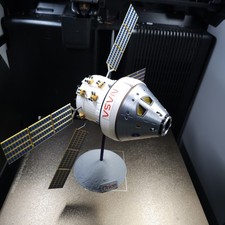 1/48 US NASA Artemis Orion MPCV Spacecraft Printed Finished Model Painted picture