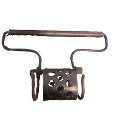 WWII-era Browning .50 caliber M2HB machine gun barrel carry handle picture