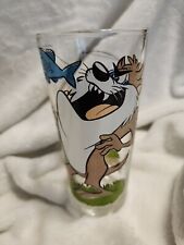 PEPSI Collector Series WARNER BROS 1976 TAZ and PORKY PIG 16 oz Glass Blue fish picture