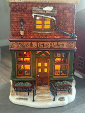 Department 56 Dickens Village Norfolk Biffins Bakery Lighted Ceramic House 2002 picture