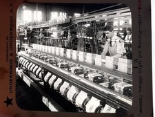 WEAVING TAFFETA RIBBONS PATERSON NJ - Underwood & Underwood Glass Plate Negative picture