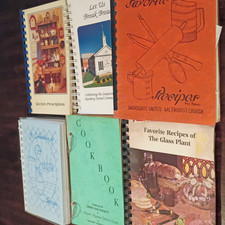 Vintage Community Church Cookbooks Lot Kitchen Prescriptions Let Us Break Bread picture