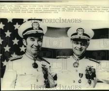 1974 Press Photo Sixth Fleet New, Former Commanders, Admirals Turner, Murphy picture