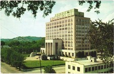 Frankfort Kentucky State Office Building 1941 Ektachrome Dexter Press Postcard picture