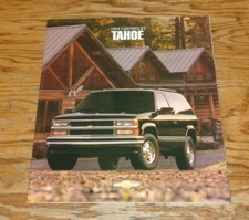 Original 1995 Chevrolet Tahoe Sales Brochure 95 Chevy LS LT picture