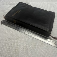 Vtg Westminster Book KJV Bible Helps 1946 Great Britain Genuine Leather Soft picture