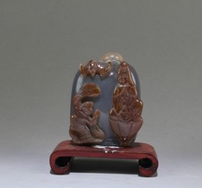 An Agate Bottle. Comes with base picture