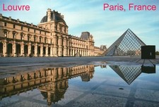 The Louvre Paris France, World's Largest Art Museum, Pyramid Entrance - Postcard picture