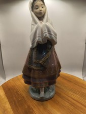 Vintage Lladro Festival Time Figurine 5053 Spanish Girl Hand Made Spain 1971-74 picture