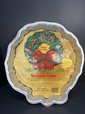 1980 Wilton Aluminum Christmas Wreath Cake Pan, #502 1484 Vintage picture