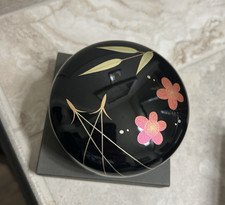 Yamada Heiando Japanese Lacquered Dome Box Ume Plum Blossom Motif – New / BOX picture