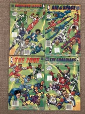 LOT OF 4 ULTIMATE SPORTS FORCE NBA BASKETBALL COMIC BOOKS BOOK  2004 HOLO NICE picture