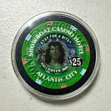 Showboat Casino Hotel Atlantic City $25 Halloween 2005 Casino Chip picture