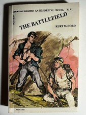 THE BATTLEFIELD- 1988 KURT MCCORD ADAMS GAY READERS- VTG PULP NOVEL GAY INTEREST picture