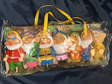 VTG Disney Snow White Seven Dwarfs Figurines Set w/ Paper Backdrop Insert & Bag picture