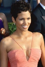 Halle Berry 11x17 Mini Poster picture