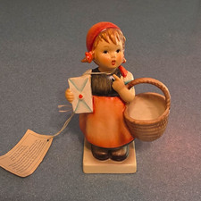 Goebel M.I. Hummel Meditation Porcelain Figurine Hand Painted 1984 picture