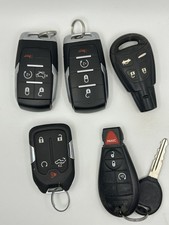 5 Keys car fobs picture