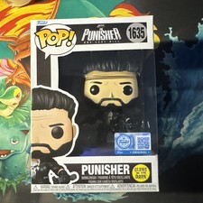 Funko POP Marvel Punisher Glow in the Dark Exclusive Figure #1635 + Protector picture