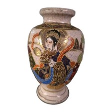 Vintage Japanese Satsuma Moriage Bud Vase Kannon Goddess of Mercy Gold Gilt 6.5