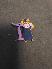 2024 DLR Disney Hidden Mickey Lousia Disneyland D Pin Encanto picture