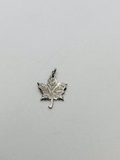 VINTAGE FORSTNER STERLING SILVER MAPLE LEAF DESIGNER CHARM PENDANT 0.6g 925 picture