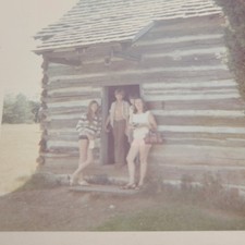 Historic Daniel Boone House Log Cabin Family Group 1972 Vintage Photo picture