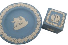 Wedgwood Blue Jasperware Trinket Plate And Box READ picture