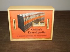 VINTAGE COLLIER'S ENCYCLOPEDIA CALENDAR COIN BANK *NO KEY* picture
