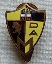 DISTINTIVO AUTOMOBILISTICO DOPOLAVORO AZIENDA MICHELIN CAR BADGE picture