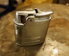 Vintage Ronson Varaflame Petite Lighter In Box Untested picture