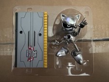 *RARE* Sega shop Silver Metal Sonic Figure LootCrate gaming Exclusive 1712/2000 picture