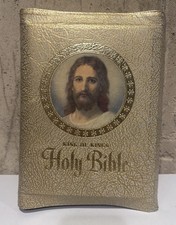 1959 King of Kings Holy Bible Clarified Edition, Gold Cover, Illustrated Vintage picture