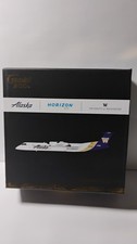 gemini jets 1:200 Huskies Bombardier 8 Q 400 G2ASA Alaska Airlines N435QX. picture