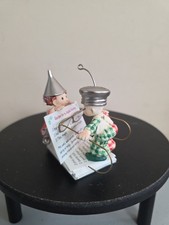 Hallmark Keepsake 2006 Snicker & Doodle Merry Bakers Christmas Ornament No Box picture