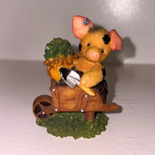 Enesco This Little Piggy Gardening Is Dirty Work Pig Figurine 469092 1998 picture
