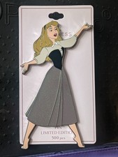 GoPinPro Aurora Briar Rose Disney Jumbo LE 500 Pin picture