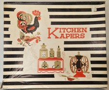 Kitchen Kapers Boxed Sealed Set 1950's 2 Kitchen Towels 2 Pot Holders & Reminder picture