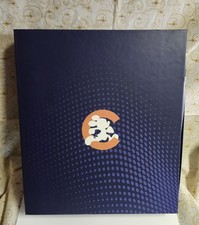 Official 2025 Club RunDisney member welcome box / exclusive navy jacket Women's  picture