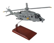Royal Canadian Air Force Sikorsky CH-148 Cyclone Desk Model 1/48 SC Helicopter picture