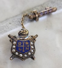 Vtg 10K Gold Masonic DeMolay badge & guard Shield Sword Pin enamel 2.5g gold picture