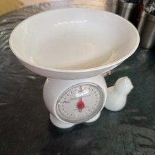 retro Salter baking kitchen weighing scales white plastic design  picture