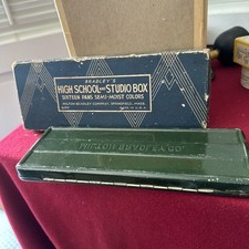 VTG MILTON BRADLEYs HIGH SCHOOL STUDIO BOX 16 Pan Semi Moist Colors Box And Pan picture